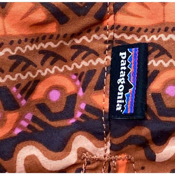 Patagonia Women's Barely Baggies, Mangrove Tiki: Henna Brown - 2.5” Inseam XL - Picture 6 of 14